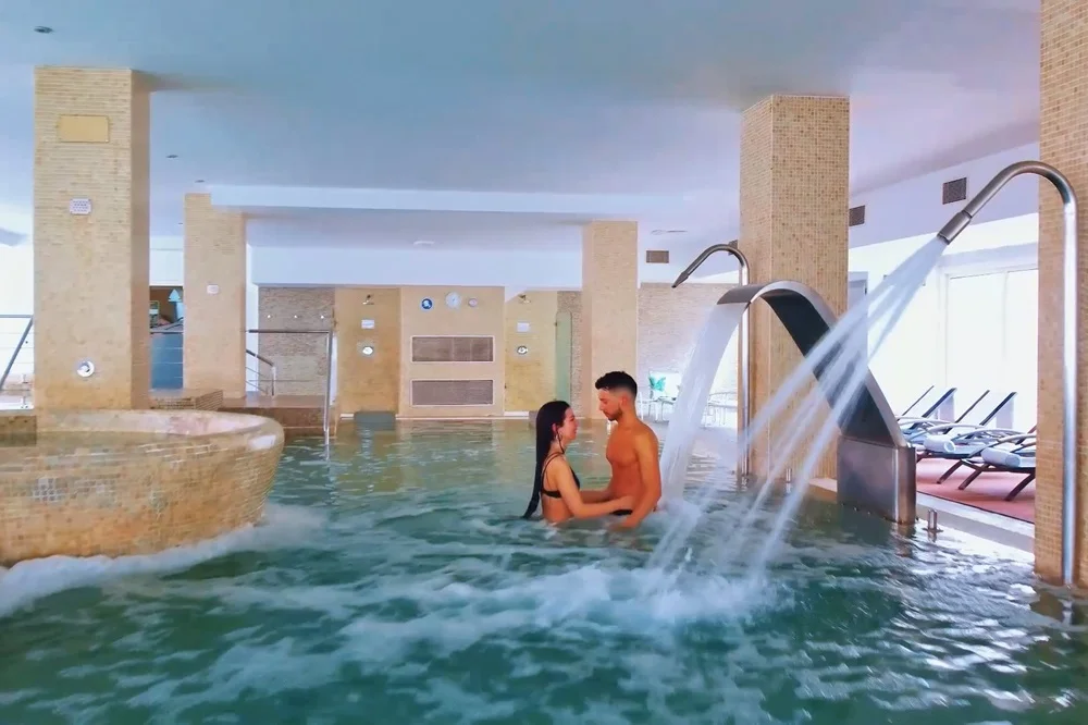 Spa Bienestar Moana: un dia de relax familiar cerca de Vigo en Pontevedra