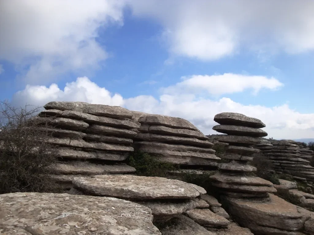 El Torcal de Antequera: un paisaje lunar en Málaga en Málaga