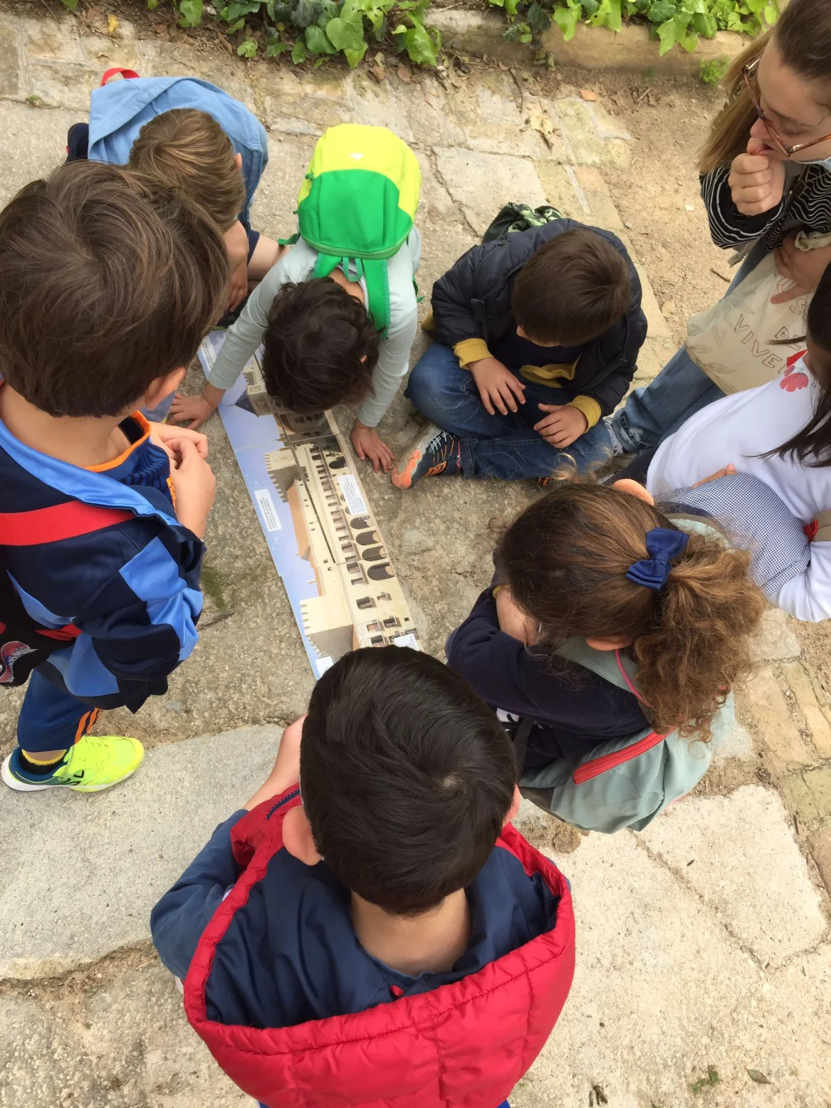 Campamento de arqueología urbana para pequeños exploradores en Valencia