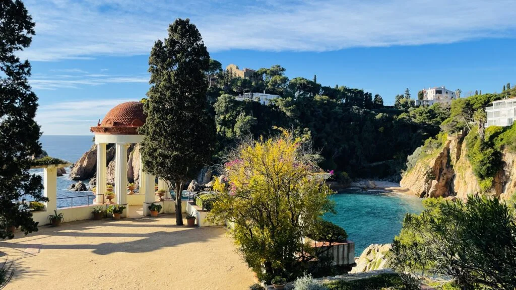 Jardín Botánico Marimurtra en Blanes: un museo vivo junto al mar en Barcelona