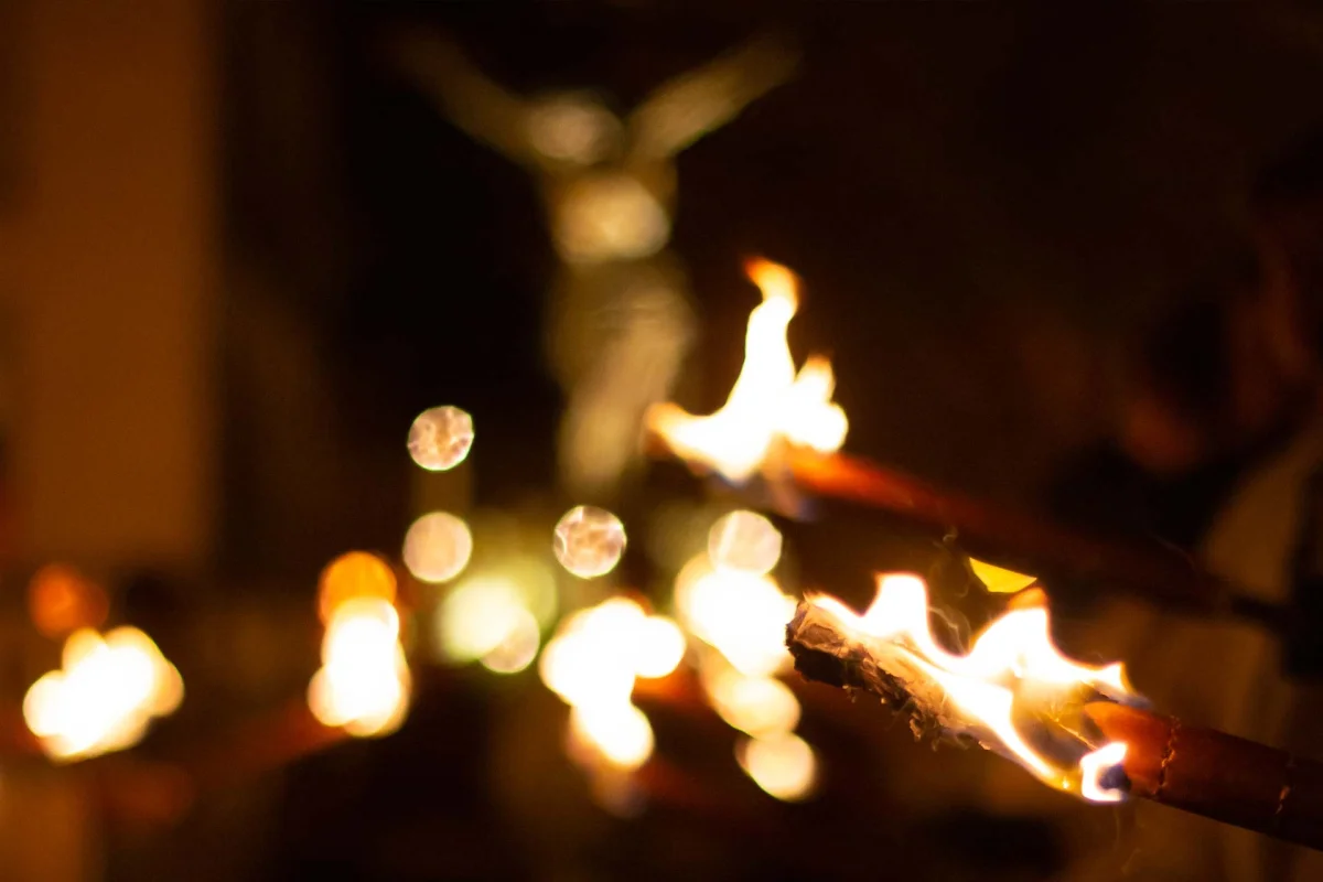 Semana Santa en Zaragoza: procesiones, tradicion y emocion familiar en Zaragoza